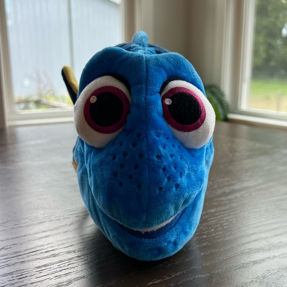 Disney store original Finding Dory Glitter Plush Stuffed